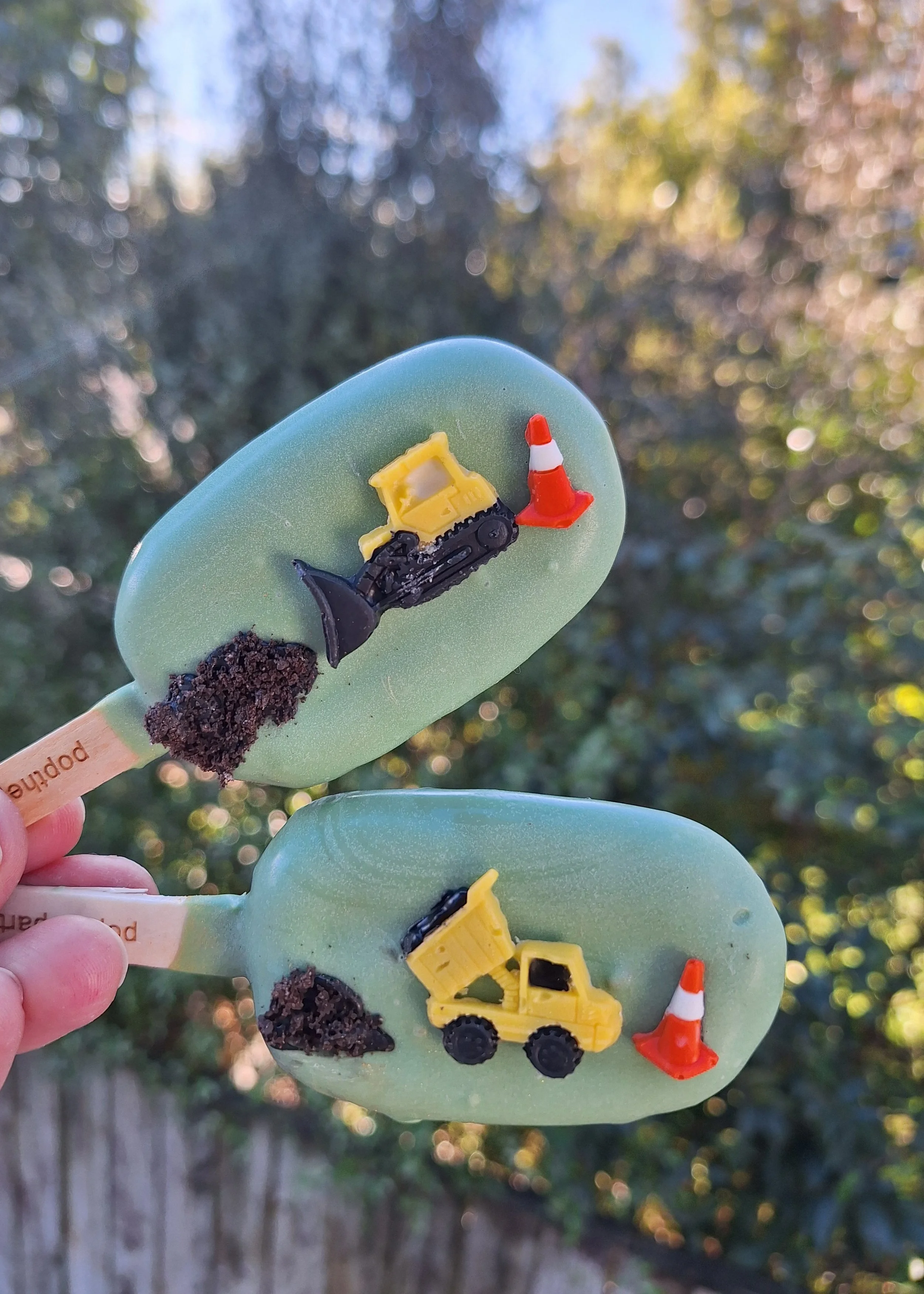 Construction-themed cakesicles